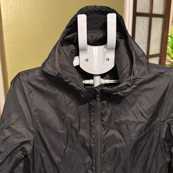 Women’s lightweight North Face trench coat Sz M color black - Picture 2 of 5